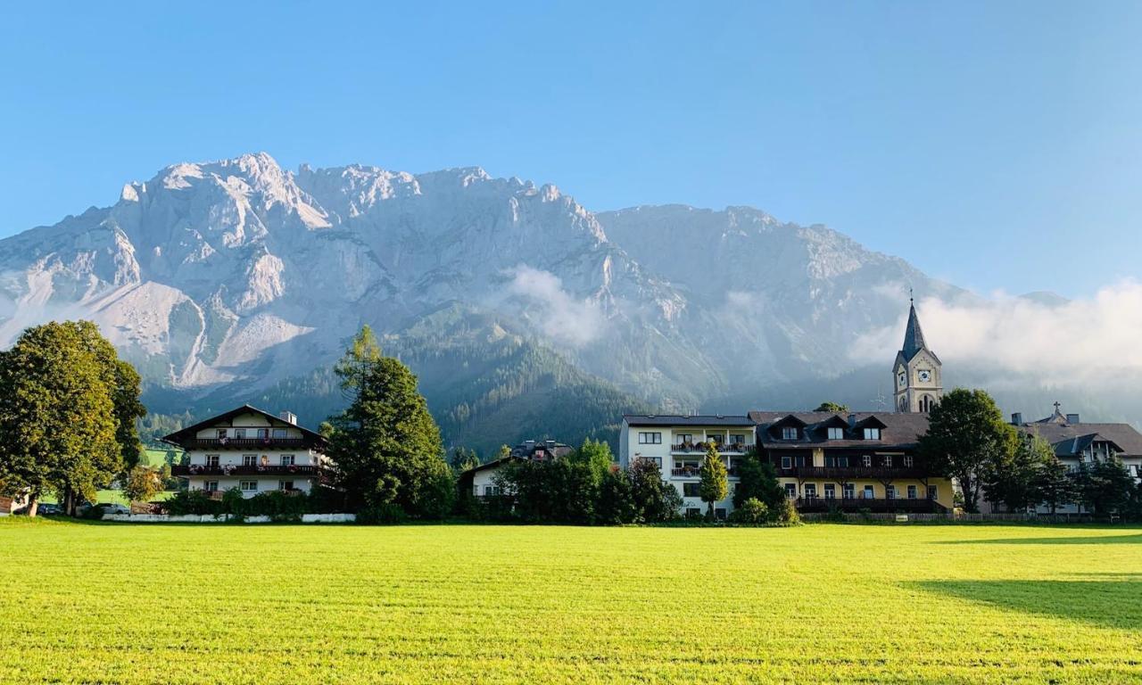Bergkristallhaus ラムサウ・アム・ダッハシュタイン エクステリア 写真