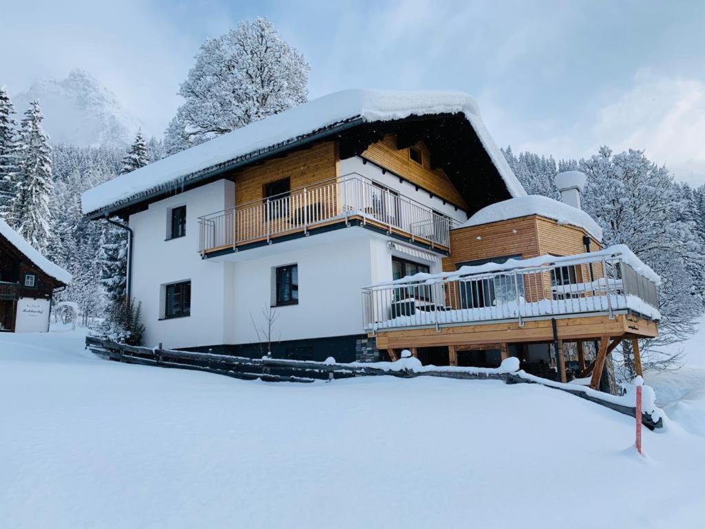 Bergkristallhaus ラムサウ・アム・ダッハシュタイン エクステリア 写真
